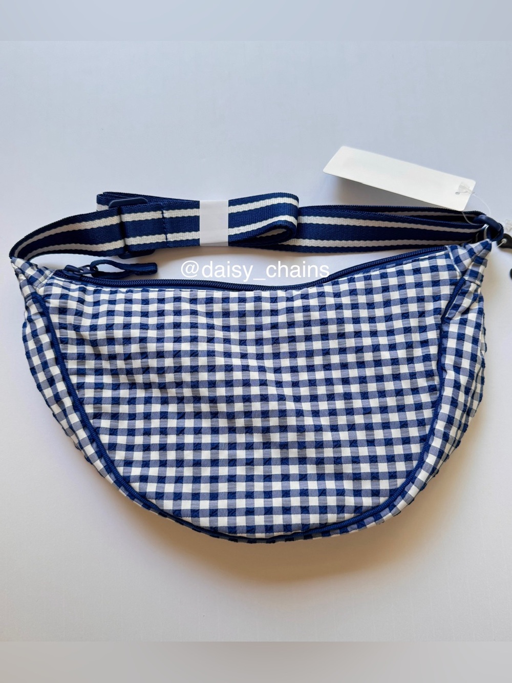 Uniqlo Round Mini Shoulder Bag - Picture 2 of 3